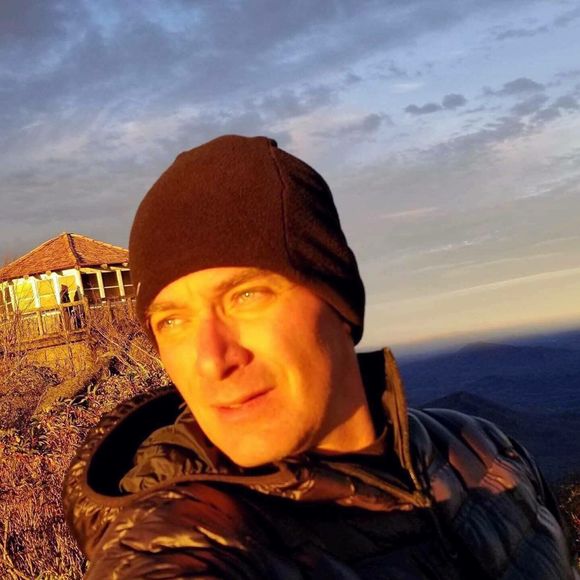 Meet your Posher, Shawn - Picture 1 of 1